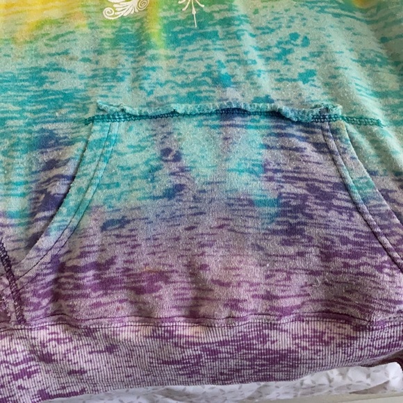 Last chance!! Park City Utah Rainbow Hoodie Size Medium - Picture 4 of 6